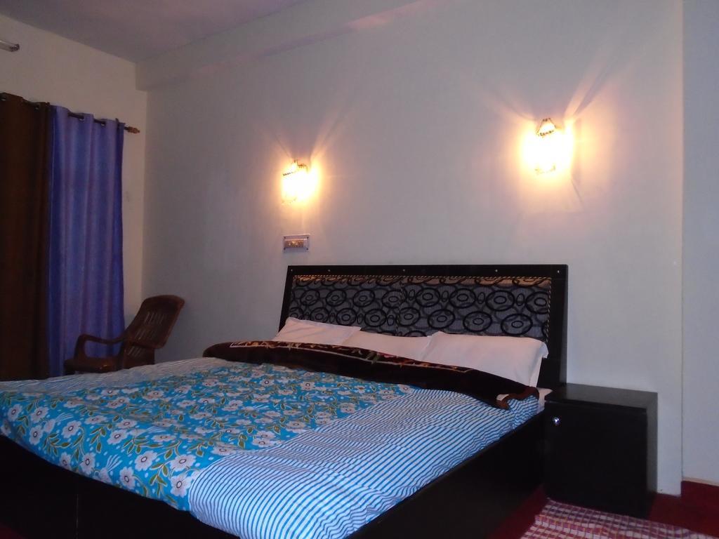 אלמורה New Dolma Hotel חדר תמונה